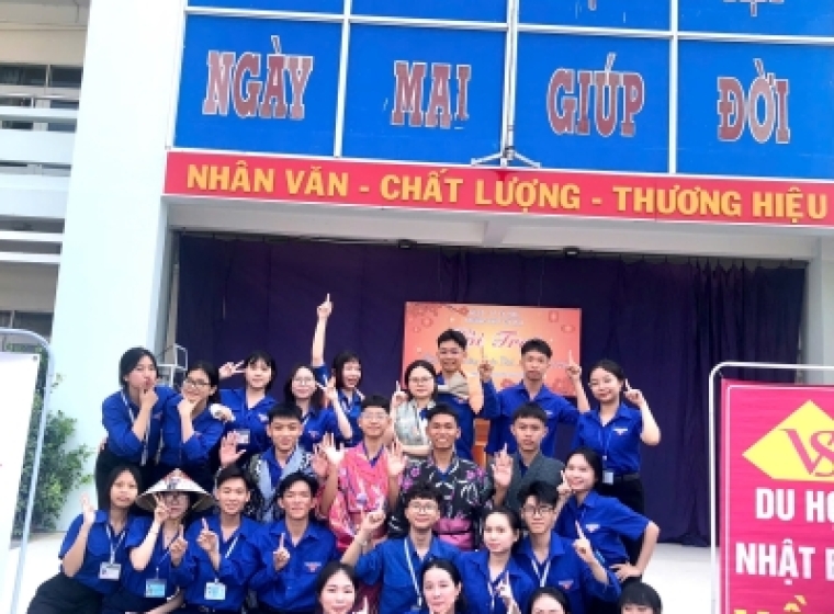 Hội Xuân Cùng Vầng Sáng