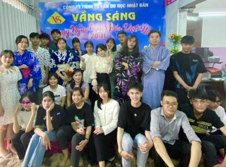 Mừng ngày 20-11-2023