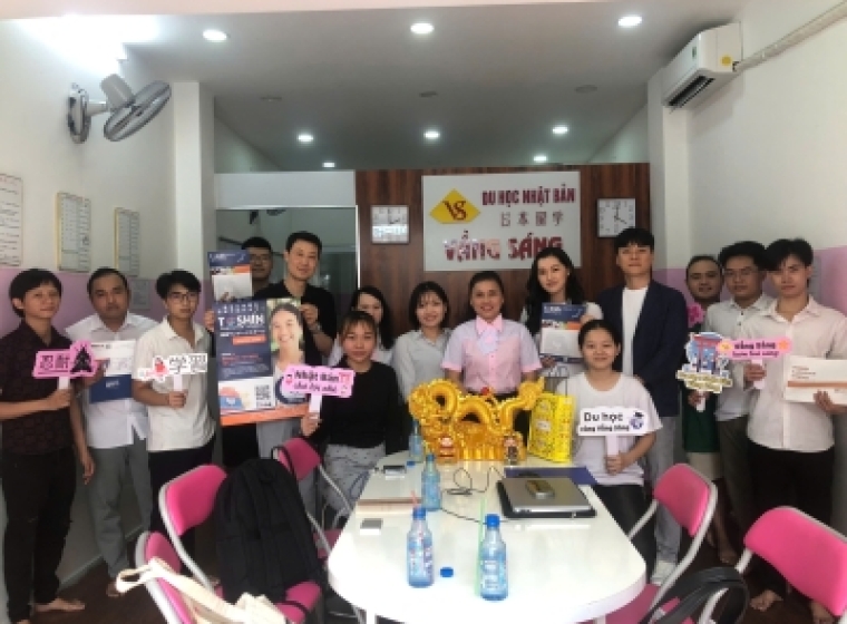 GIAO LƯU TRƯỜNG NHẬT NGỮ TOSHIN - VẦNG SÁNG